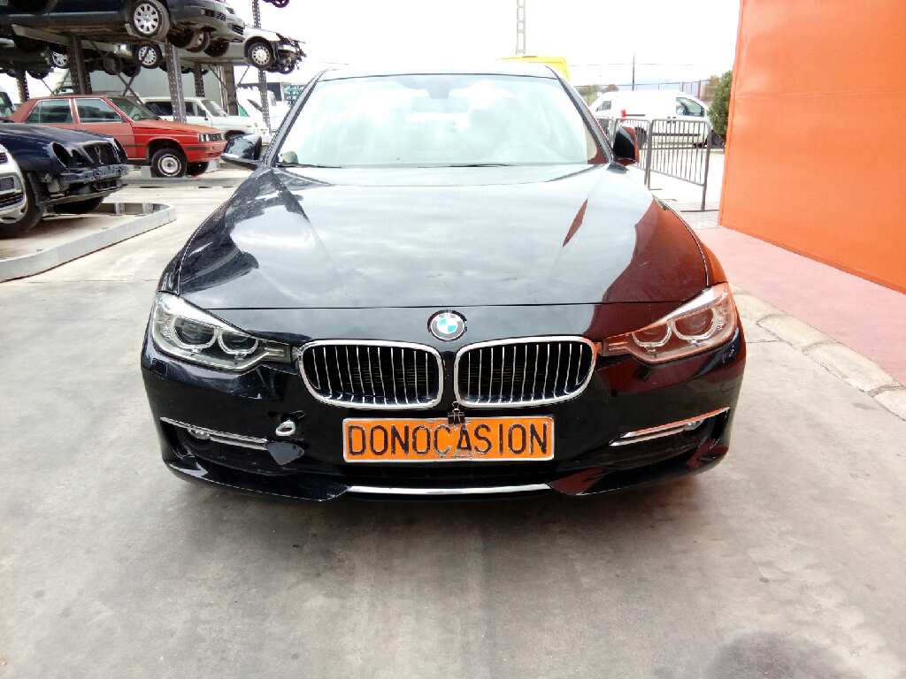 BMW SERIE 3 LIM. (F30) 2011
